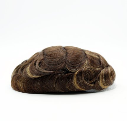 Toupee b}
